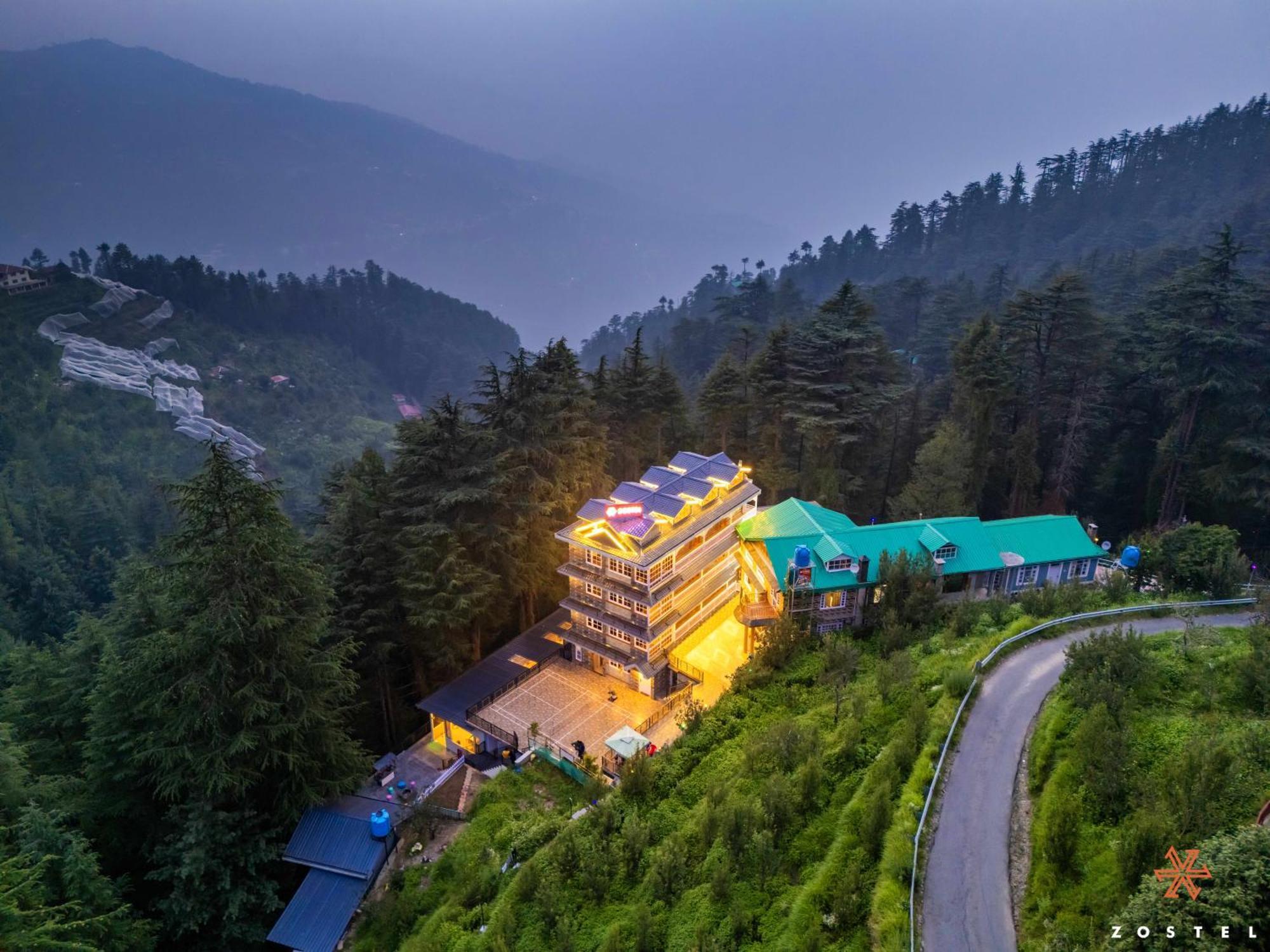 Zostel Kotgarh, Narkanda Exterior photo